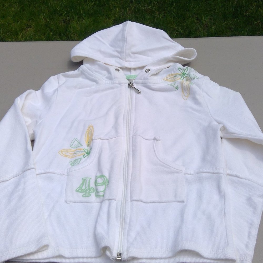 Girl's Size 6/6X Athletics Works White Zip Jacket